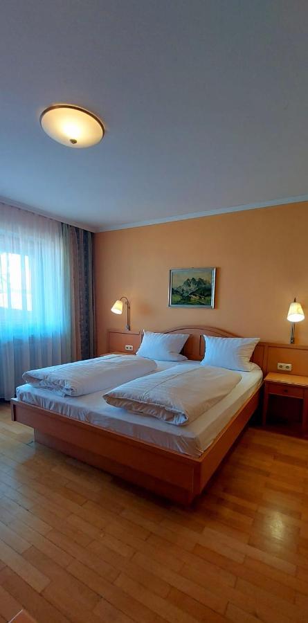 Hotel-restaurant Kreuzhuber Hotel 2*